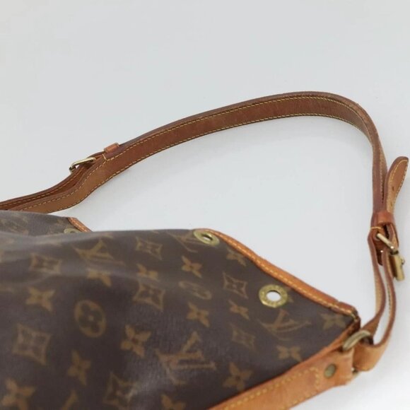 LOUIS VUITTON Monogram Petit Noe Shoulder Bag - Picture 8 of 16